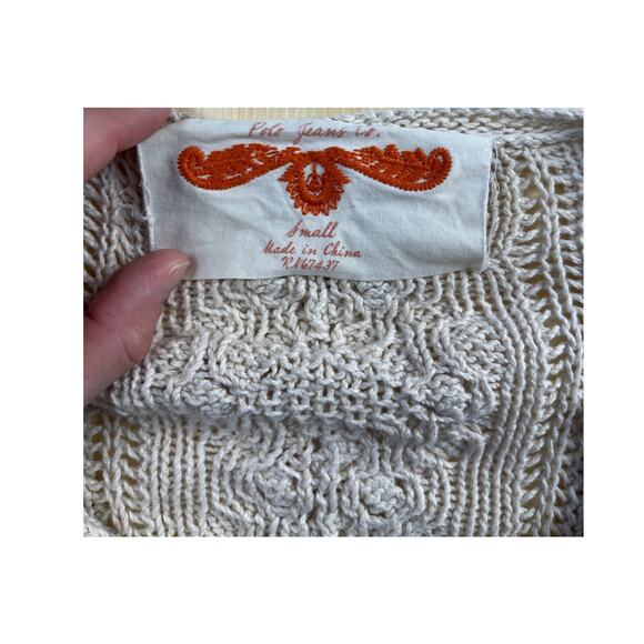 Sweater - Picture 5 of 5